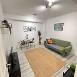 Beautiful One Bedroom Flat