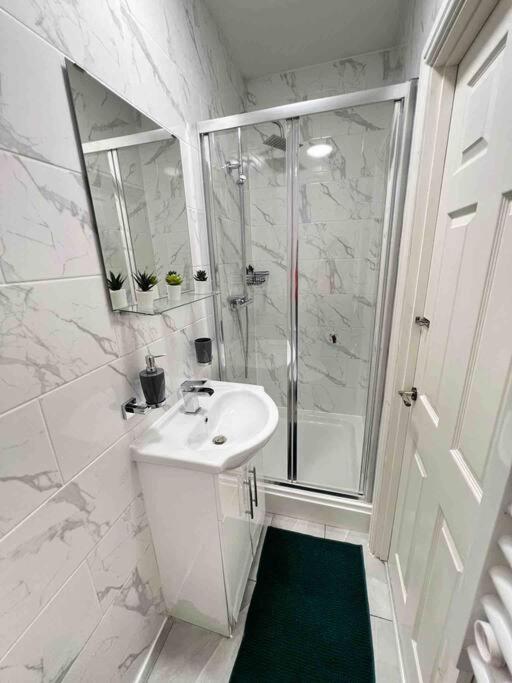 Beautiful One Bedroom Flat Appartamento Londra
