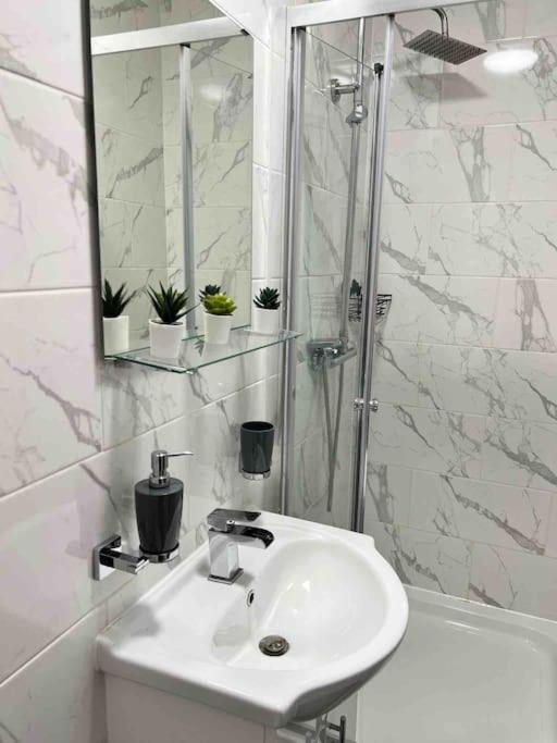 Beautiful One Bedroom Flat Appartamento